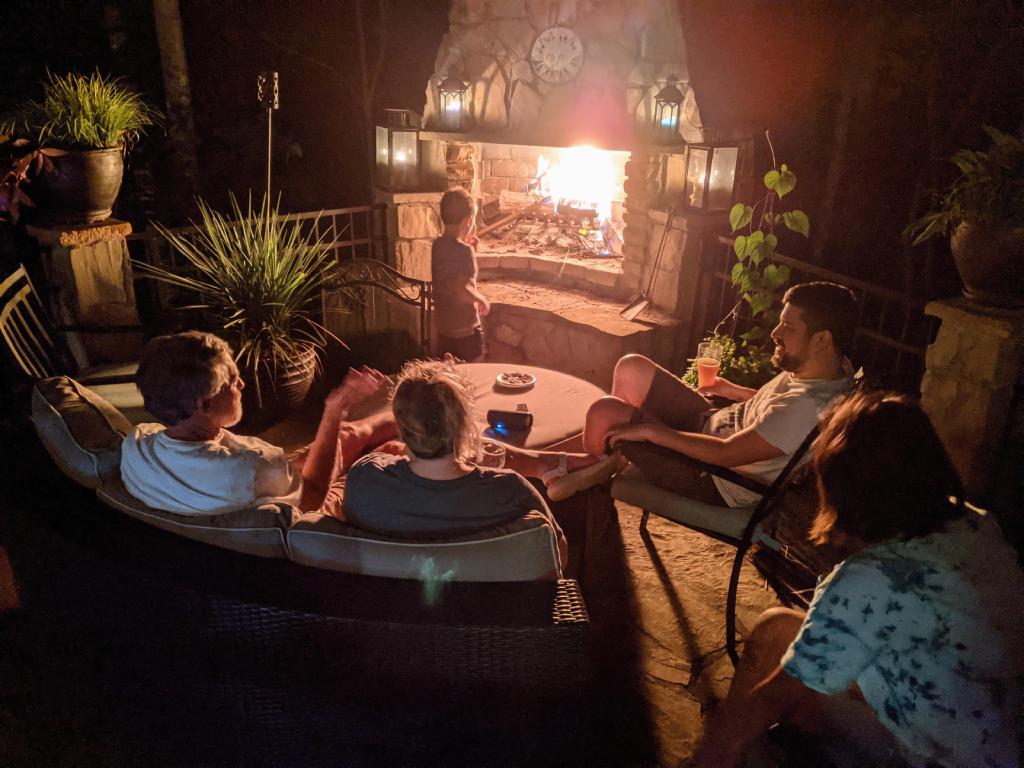 PXL_20210625_013541550.NIGHT.jpg