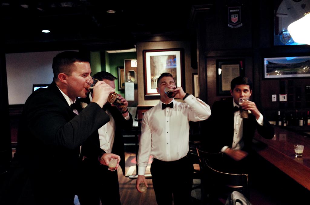 Matt+Liz_Wedding_BTS - 14 of 62.jpg