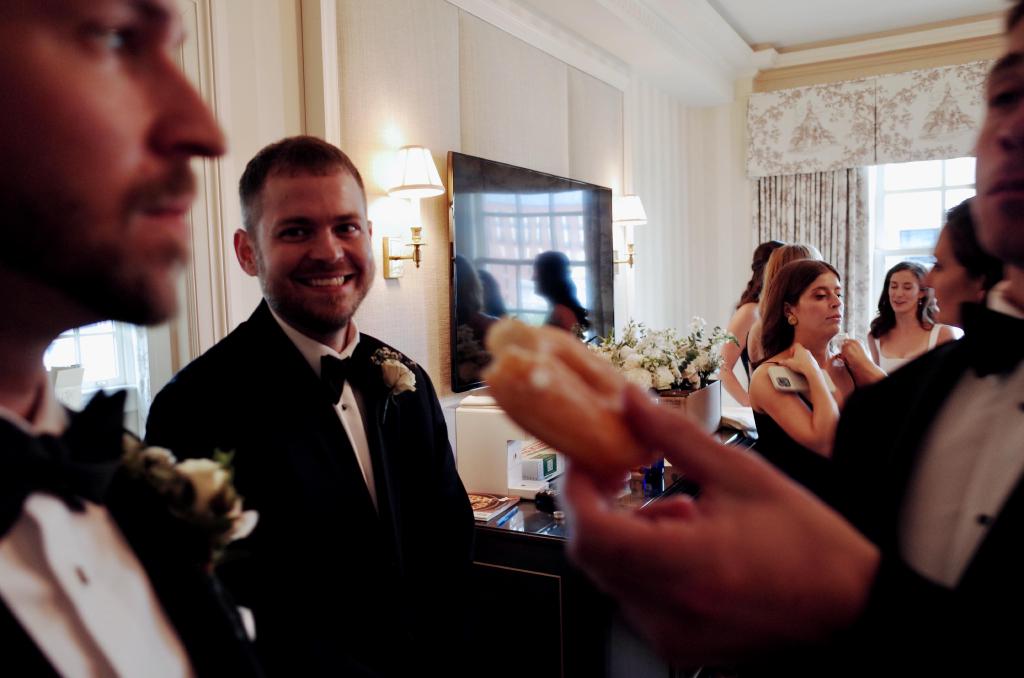 Matt+Liz_Wedding_BTS - 21 of 62.jpg