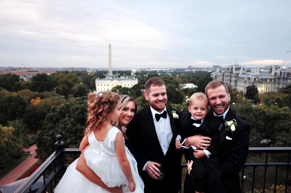 Matt+Liz_Wedding_BTS - 28 of 62.jpg