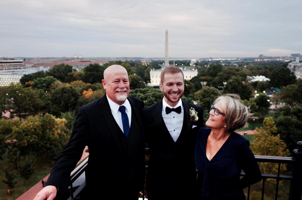 Matt+Liz_Wedding_BTS - 29 of 62.jpg
