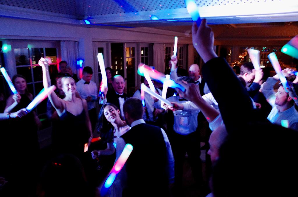 Matt+Liz_Wedding_BTS - 42 of 62.jpg