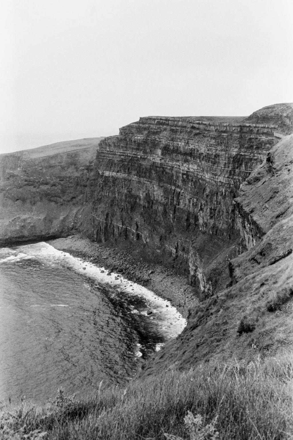 AA028~3.jpg